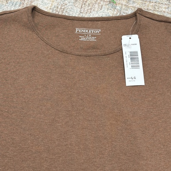 Pendleton top - Picture 8 of 8